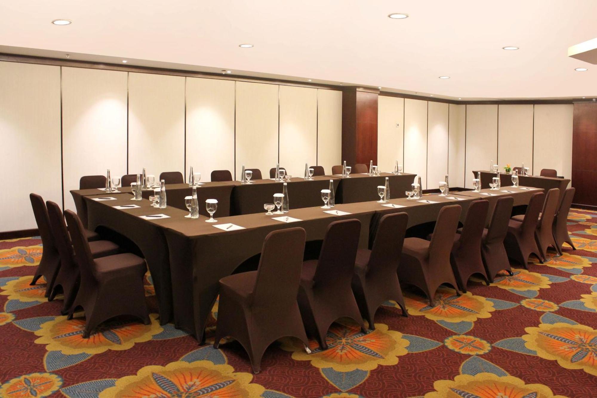 Hotel Santika Premiere Σεμαράνγκ Εξωτερικό φωτογραφία